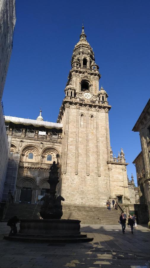 Pico Sacro I Hostal-Pension Santiago De Compostela Ngoại thất bức ảnh